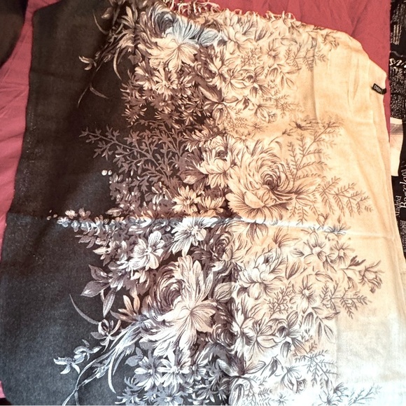 π Exquisite Vintage Black and White Floral 100% Pashmina From Veond - Picture 16 of 16